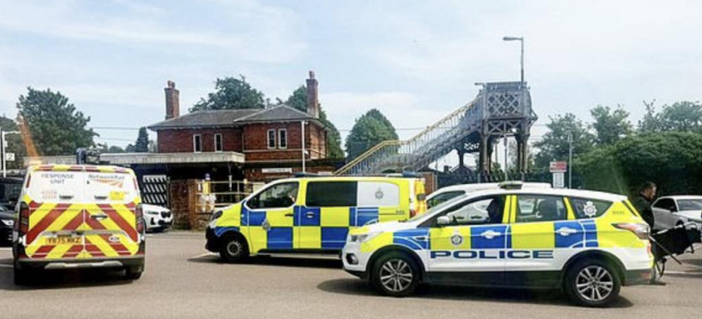 Man Dies After Fleeing Custody Van Near Welwyn North