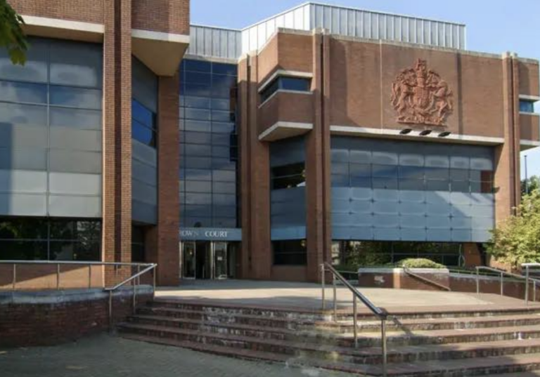 Dementia Patient Jailed for Murdering Neighbour in Alley Row