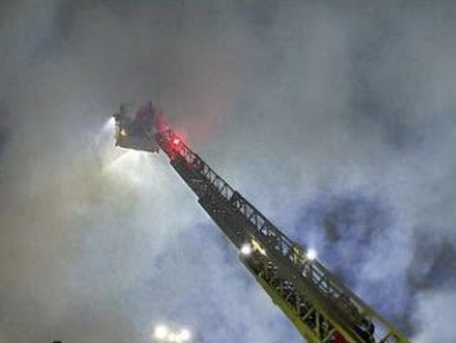 Massive Blaze Breaks Out at Brent Business Park Warehouse, Fire Crews Rush In