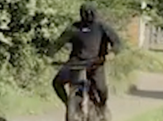 Wiltshire Police Hunt Amesbury Surron E-Motorbike Rider