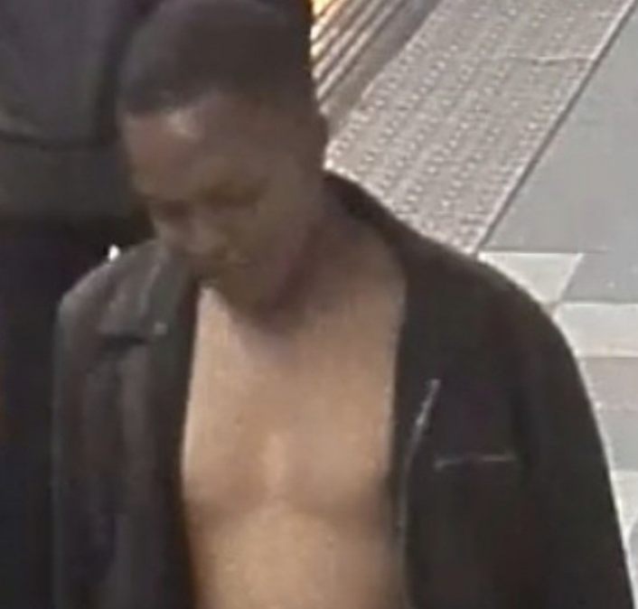 Man Caught Exposing Himself on Piccadilly Line Train