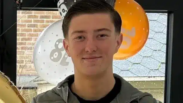 Police Took 8 Minutes to Spot Fatal Stab Wound on Henry Nowak