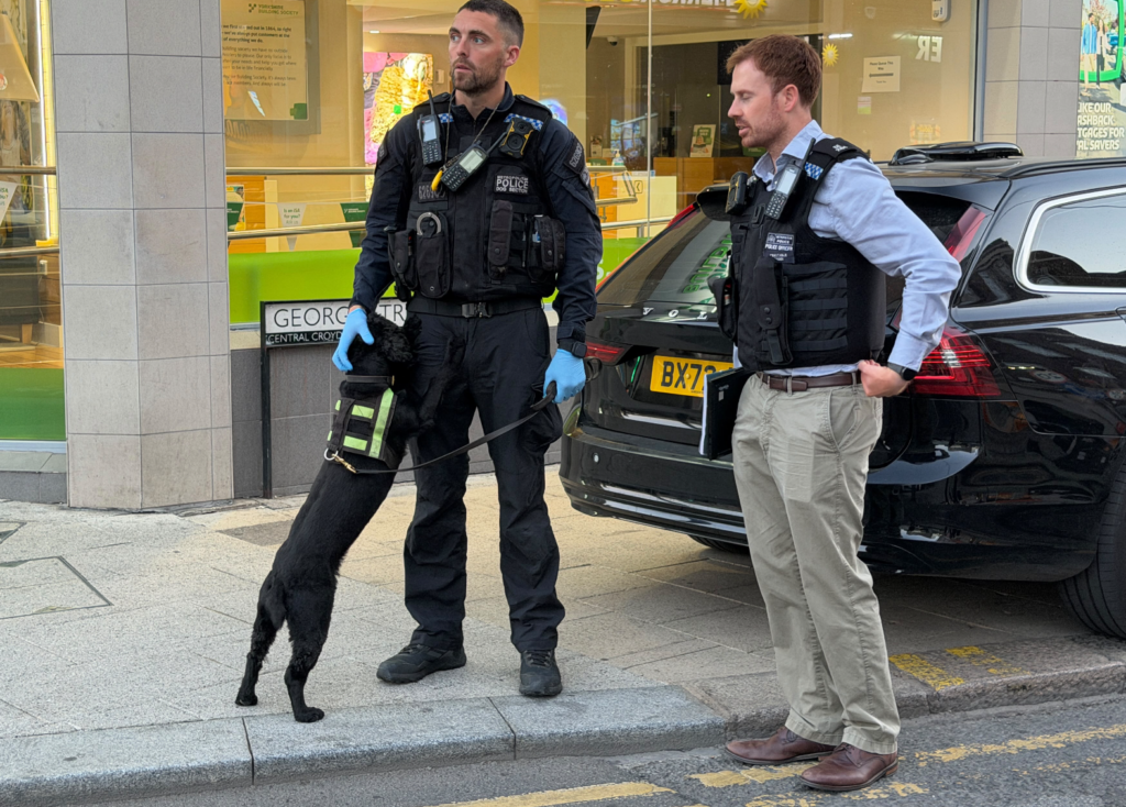 Two Men Stabbed in Croydon as Police Seek Witnesses