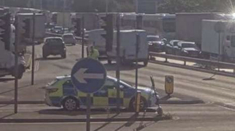 Serious Lorry-Pedestrian Crash Shuts A20 Snargate Street